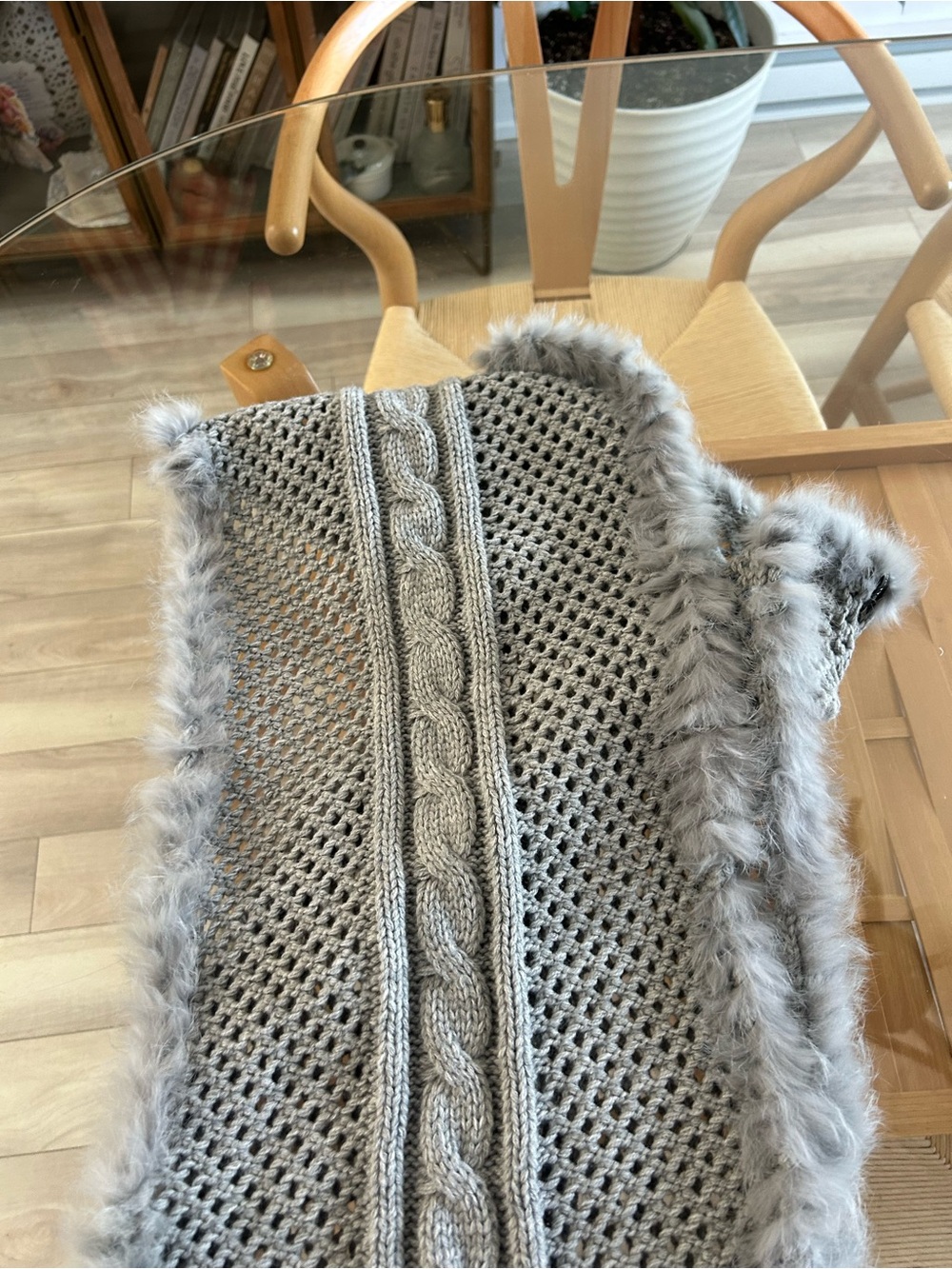 Oxigen Authentic Rabbit Fur Infinity Scarf - Picture 6 of 11